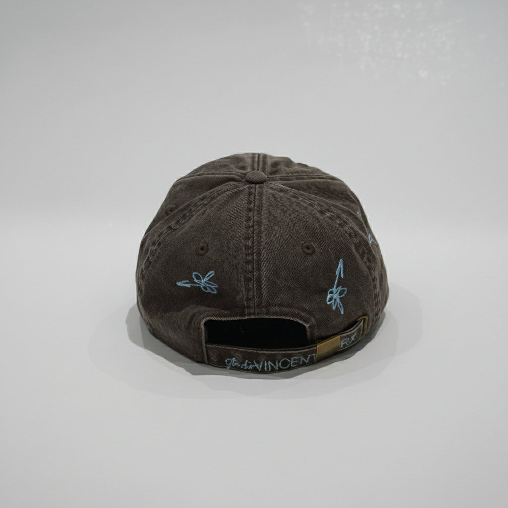 Cap Brown von hinten mit verstellbarem Riemen